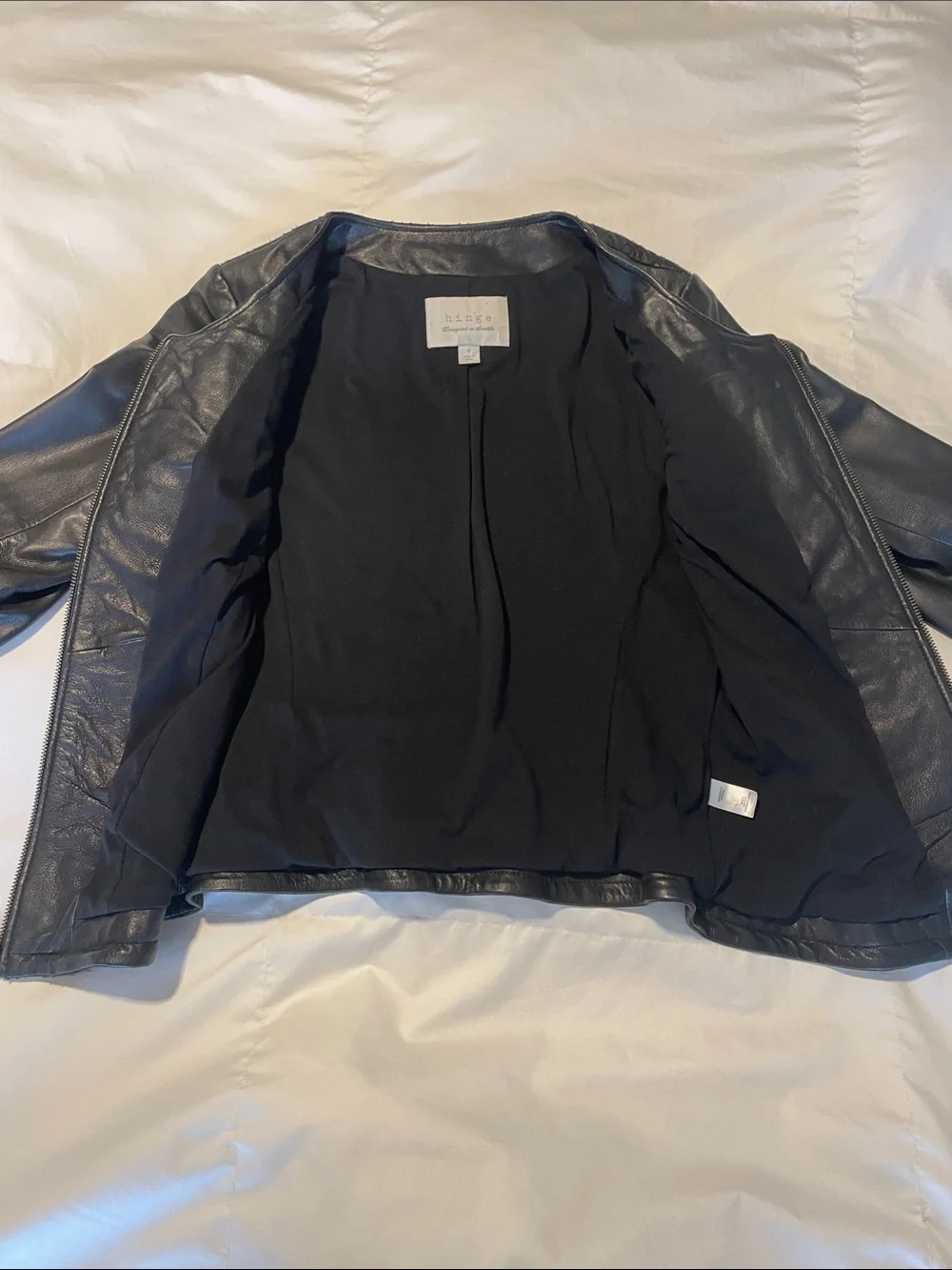 Hinge leather jacket
